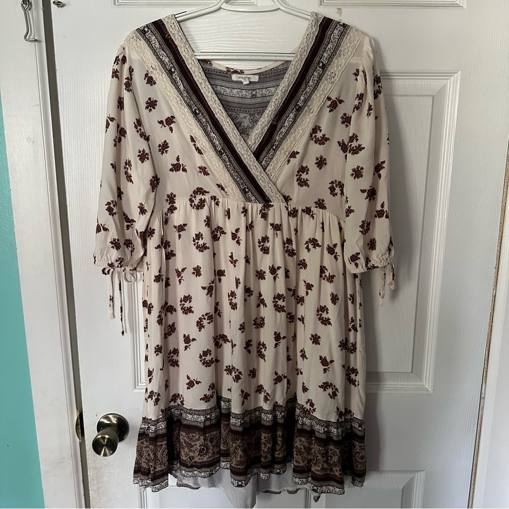 Maurice’s Women’s Paisley V‎ Neck High Low Dress Size Medium
